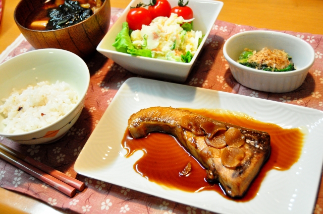 和食-ぶりの照り焼き